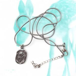 silver rose necklace